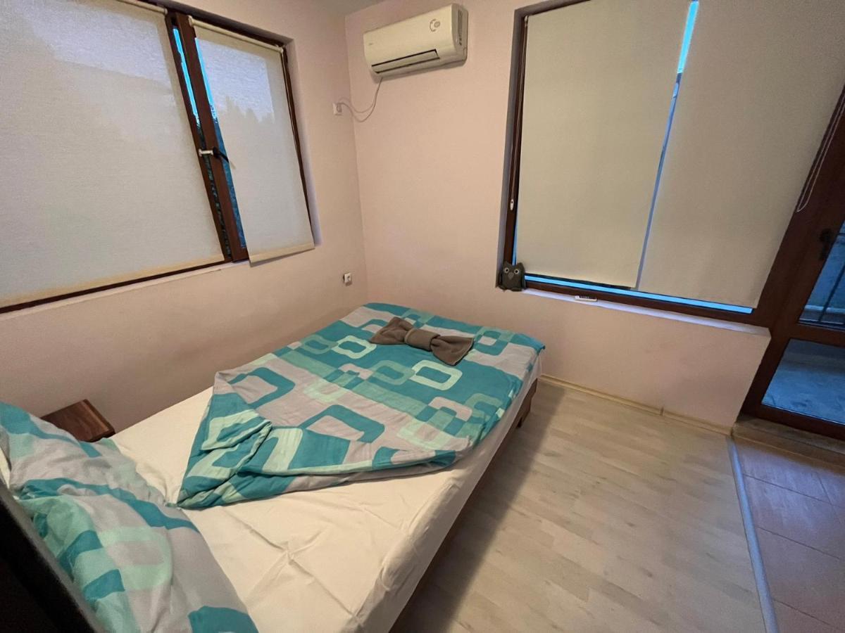 Vqra Sarafovo Daire Burgaz Dış mekan fotoğraf